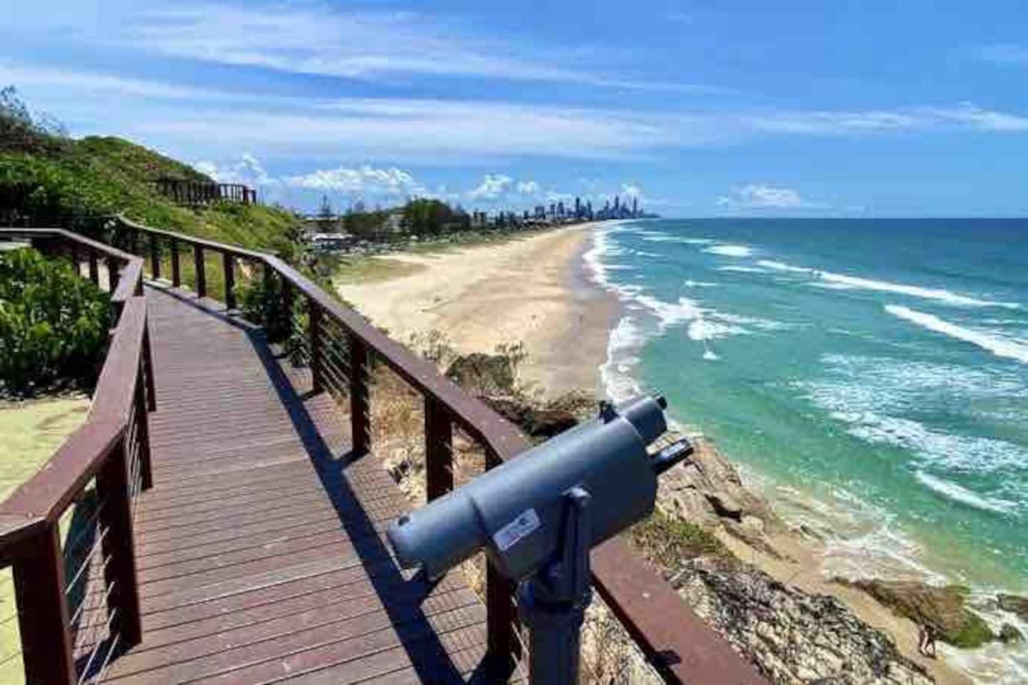 Burleigh Escape Apartment *